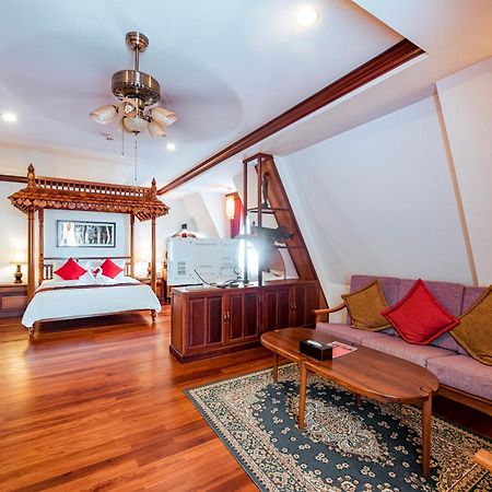 The Suite By Royal Crown Hotel Сием Реап Екстериор снимка